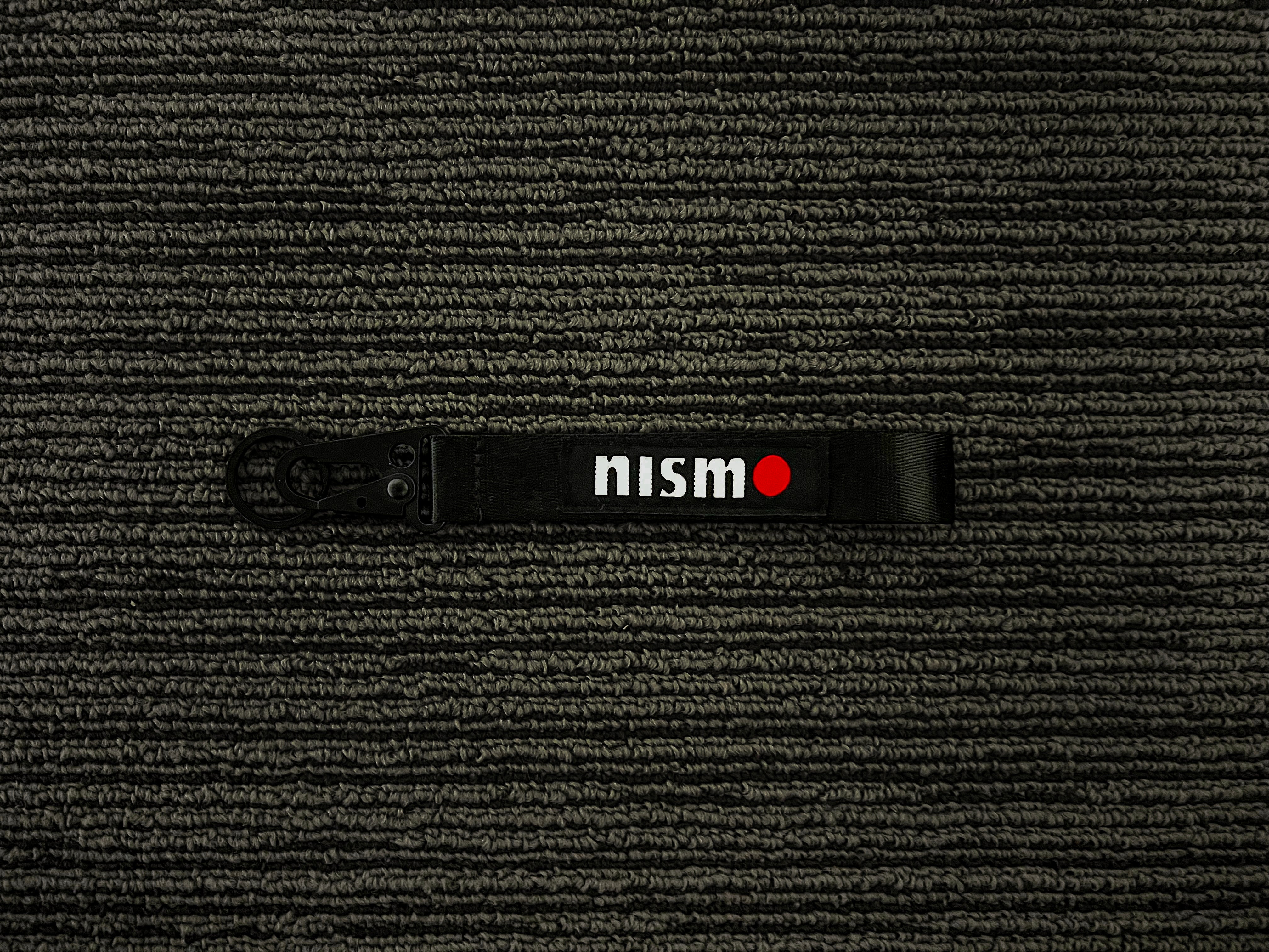 nism car keychain